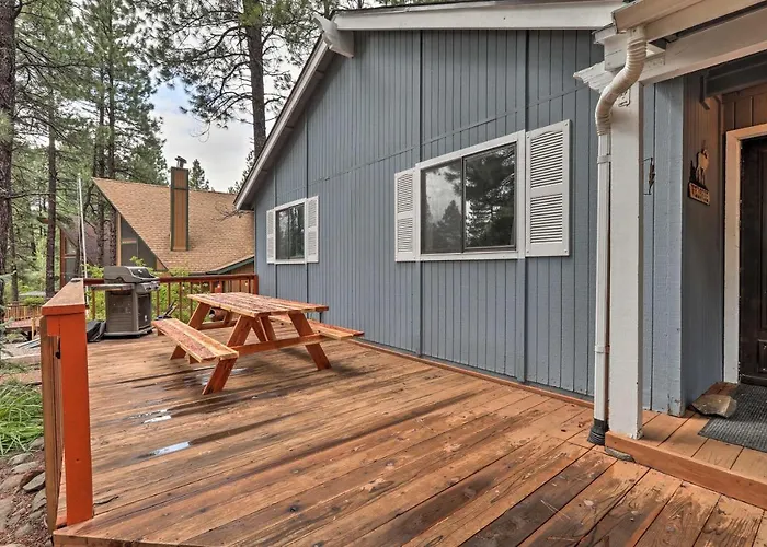 Holiday home Hot Tub & Patio: Pet-friendly In Munds Park! *