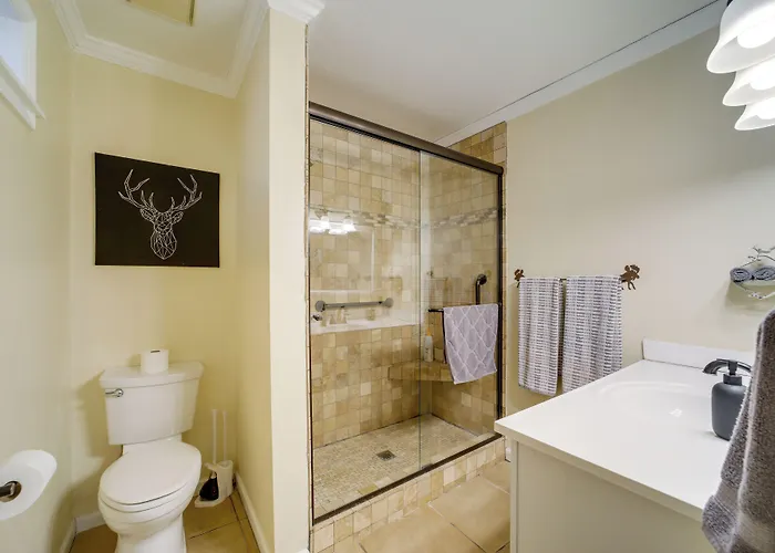 Hot Tub & Patio: Pet-friendly In Munds Park! Holiday home Munds Park