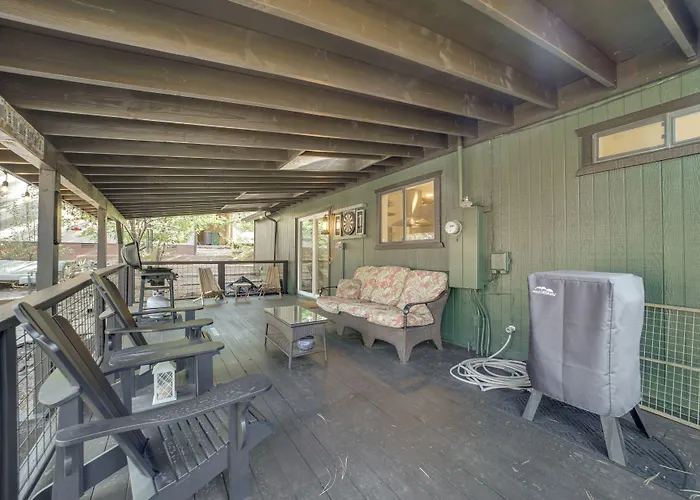 Hot Tub & Patio: Pet-friendly In Munds Park! * Munds Park