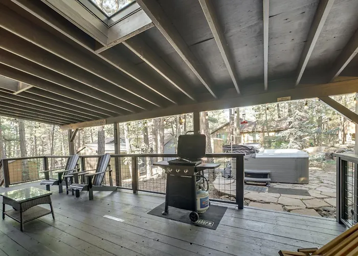 Hot Tub & Patio: Pet-friendly In Munds Park! Holiday home Munds Park
